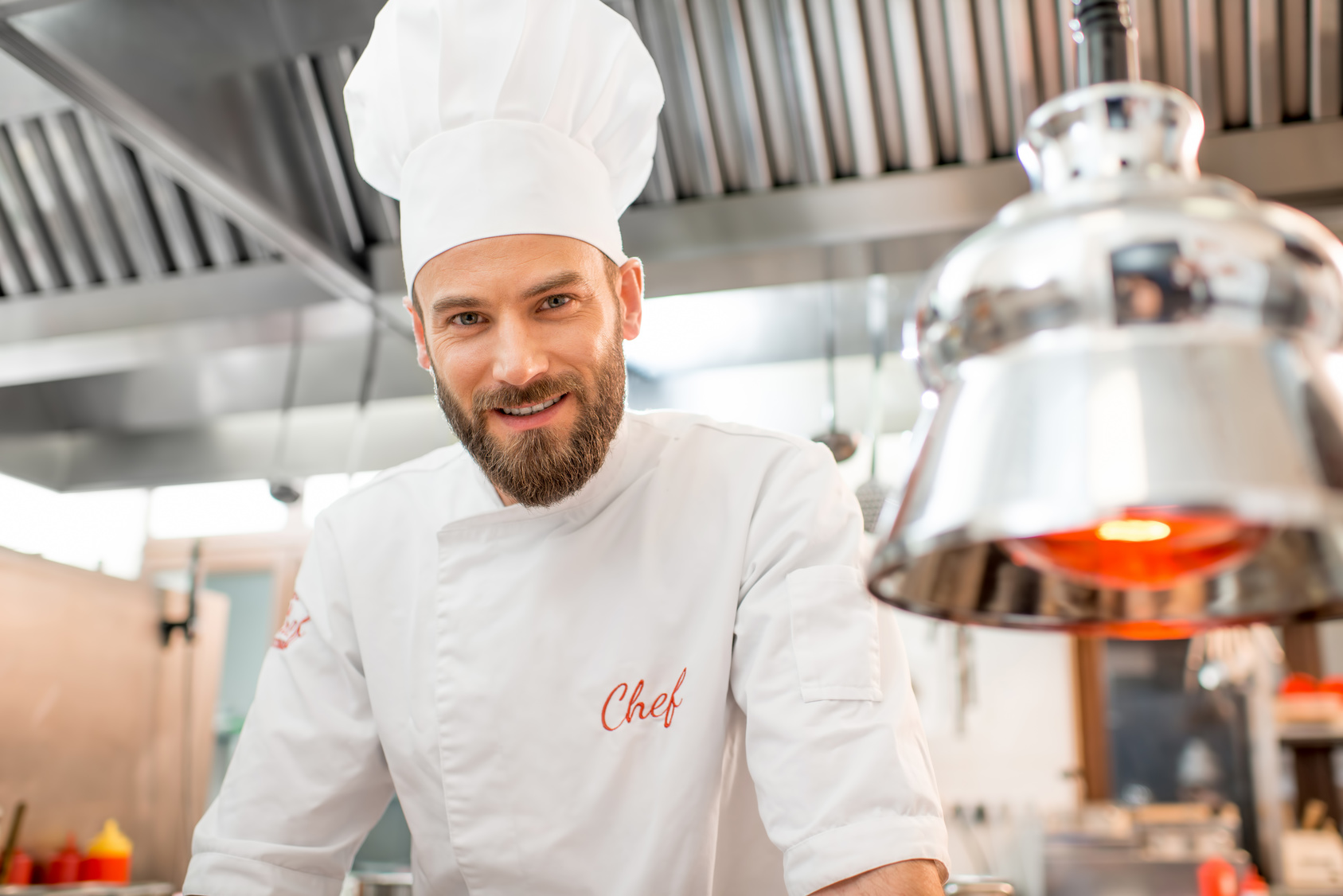 Nettoyage et dégraissage des hottes de cuisines chez les restaurateurs 